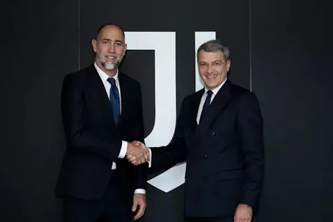 يوفنتوس يعلن استمرار تيودور مدربًا للفريق حتى 2027